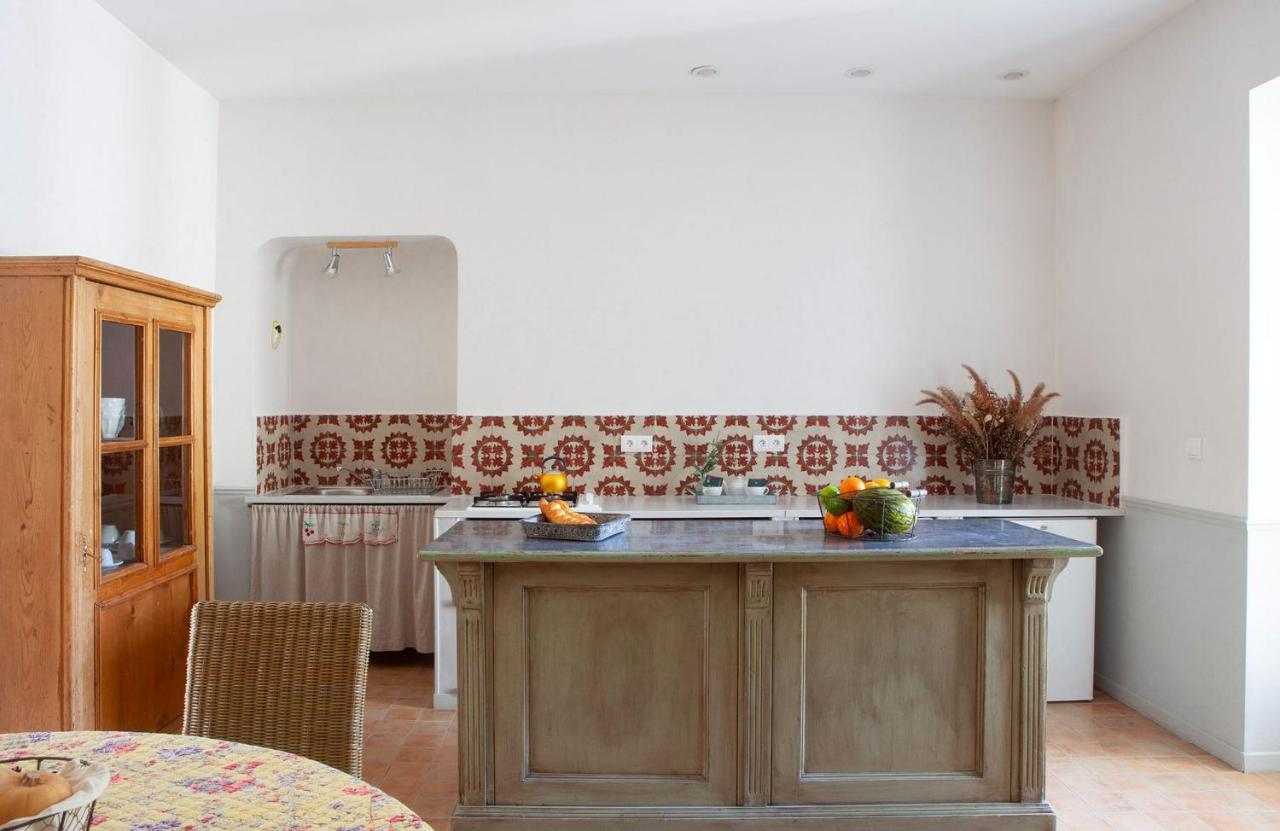 Hotel Domaine De Blanche Fleur Châteauneuf-de-Gadagne Zewnętrze zdjęcie