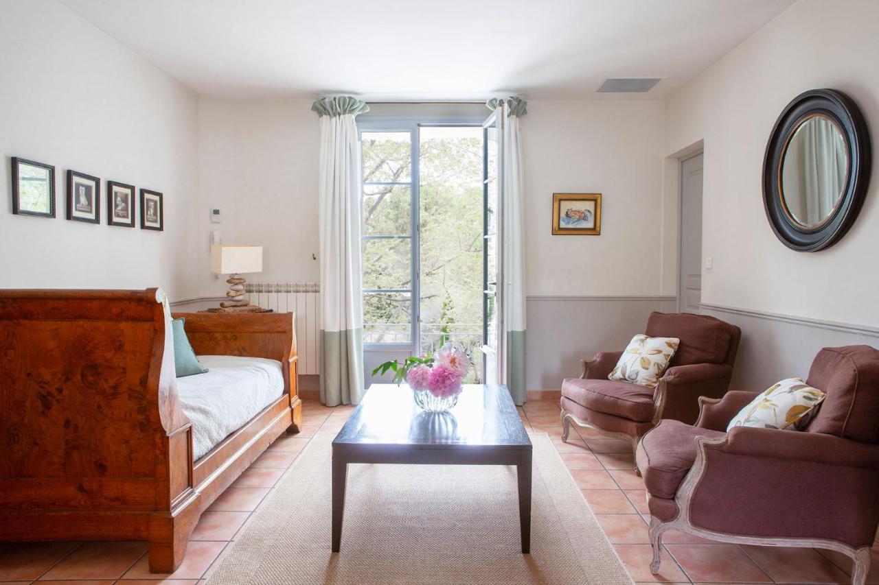 Hotel Domaine De Blanche Fleur Châteauneuf-de-Gadagne Zewnętrze zdjęcie