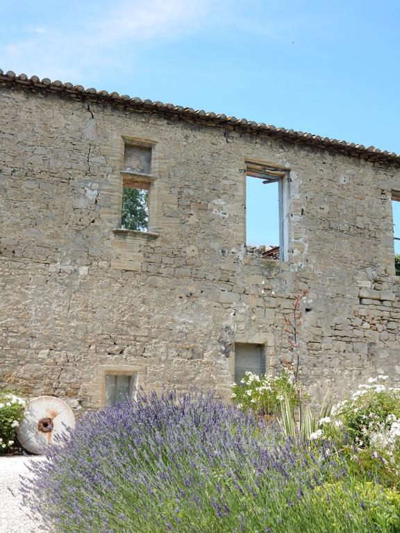 Hotel Domaine De Blanche Fleur Châteauneuf-de-Gadagne Zewnętrze zdjęcie