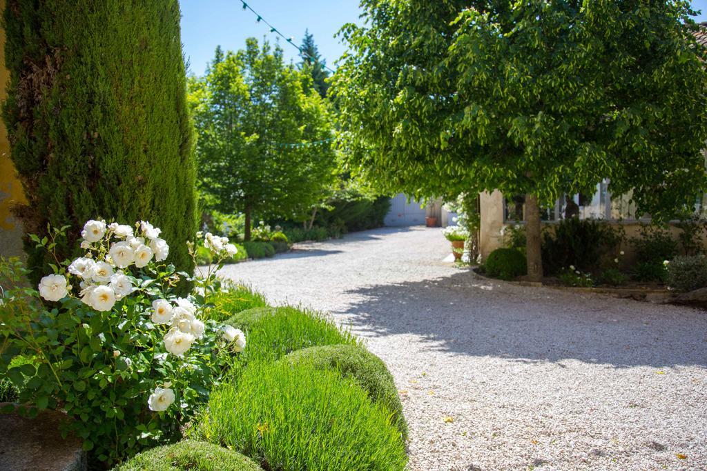 Hotel Domaine De Blanche Fleur Châteauneuf-de-Gadagne Zewnętrze zdjęcie