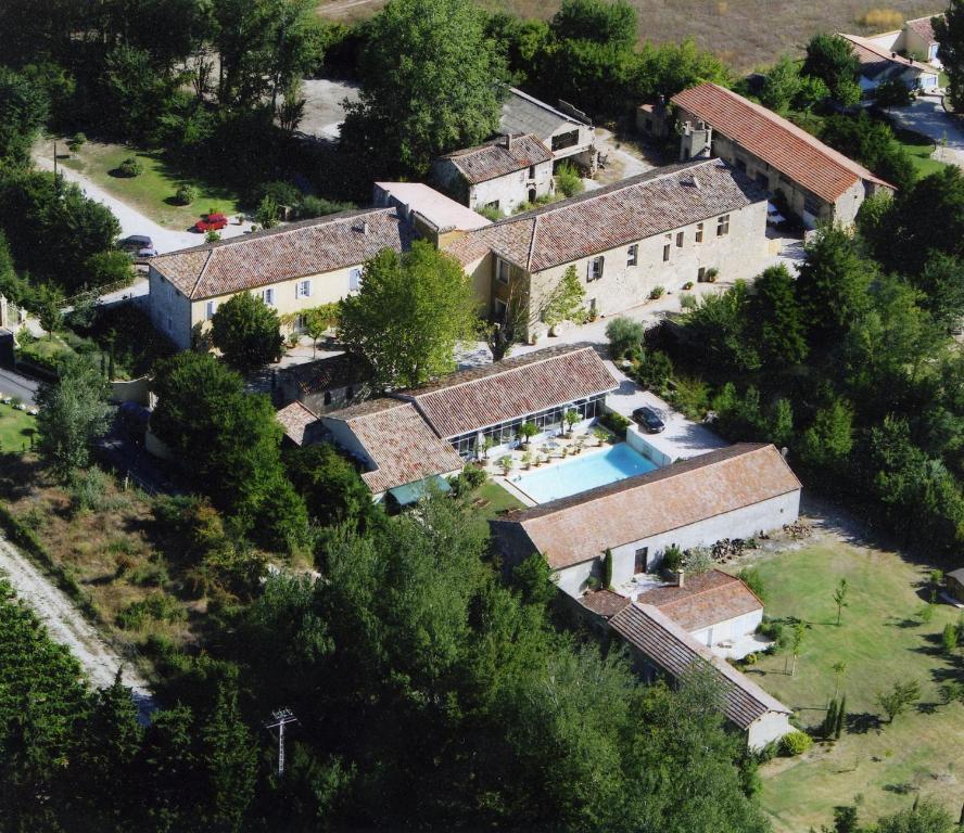 Hotel Domaine De Blanche Fleur Châteauneuf-de-Gadagne Zewnętrze zdjęcie