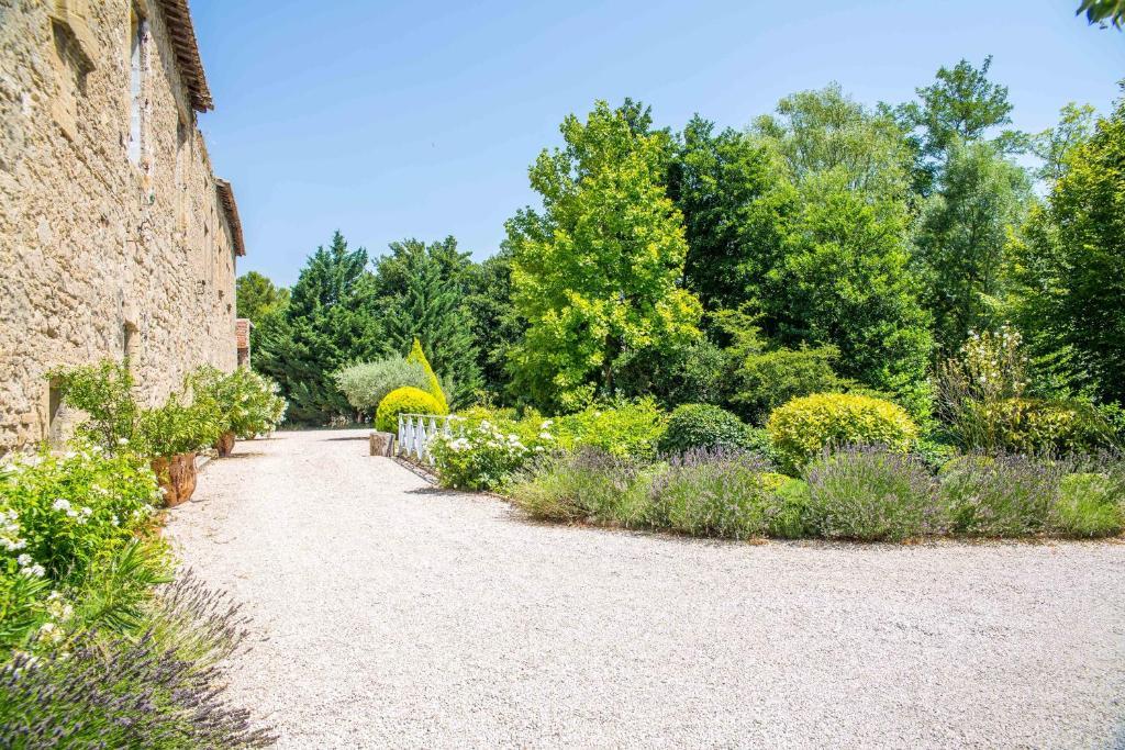 Hotel Domaine De Blanche Fleur Châteauneuf-de-Gadagne Zewnętrze zdjęcie